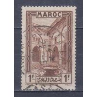[1874] Французские колонии. Марокко 1933. Архитектура и ландшафты.1фр. Гашеная марка.