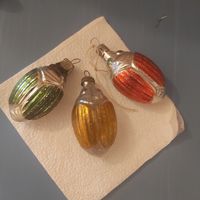 Жуки ,ёлочные игрушки