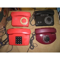 Телефоны дисковые и кнопочные 4 шт.времён СССР.С рубля.