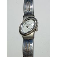 Кварцевые часы ALMAS .  С рубля