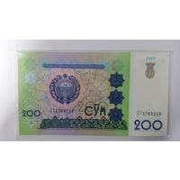 200 сум 1997 UNC