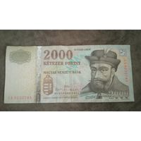 2000 форинтов Венгрии