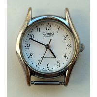 Часы Casio (кварц).