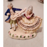 Фарфоровая статуэтка германия