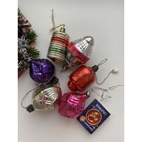 Лот елочных игрушек.