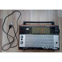 РАДИОПРИЕМНИК ОКЕАН-209.Рабочий