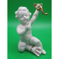 "Путти с луком". Статуэтка. Оригинал. Германия. Ретро СССР. м