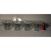 Рюмки интересные. 4 штуки.