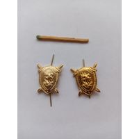 2 эмблемы СК РФ, разные.