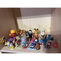 Лот игрушек от киндер