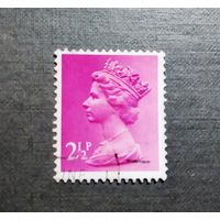 Марка Великобритания 1971 год Королева