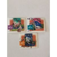 Три марки из серии "Болотные птицы Австралии"