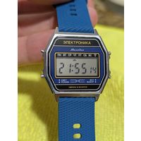 Часы электроника 77