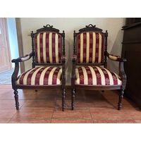 Антикварные кресла 2 шт  - полная реставрация