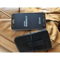 Мобильный телефон б/у Samsung galaxy J7 + кожаный футляр + зарядное, рабочий, все на фото