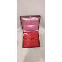 Коробка для стол.приборов 16х16см.12пр.