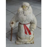 Дед Мороз. Высота 40 см. 1965 г. Фабрика сувениров г. Брест. СССР.