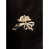 Брошь, серебряный тон