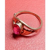 Кольцо,серебро в позолоте,искусственный рубин,875 проба