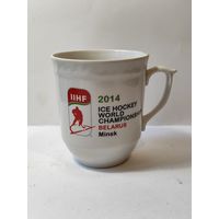 Кружка с символикой чемпионата мира по хоккею 2014 г.