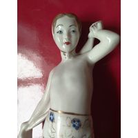 Статуэтка "Купальщица"