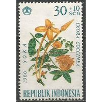 Индонезия. Цветы. Иксора ярко-красная. 1966г. Mi#505.