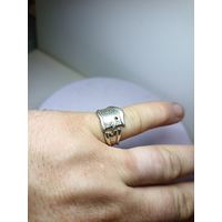 С рубля без мц. кольцо номер 3. ЕБЗ  зубр925пр. 7гр. 1.8см.