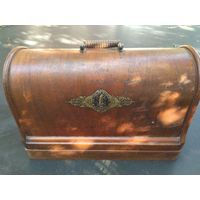 Швейная машина