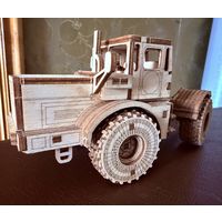 Кировец К-700. Фанера