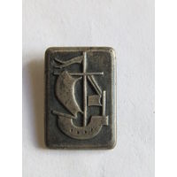 Знак. Значок. "Корабль". "Парусник". "Шхуна". Тяжелый. Ретро СССР.