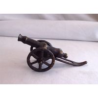 Пушка миниатюрная на лафете Бронза 03