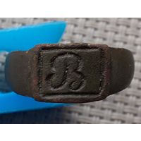 Старинный перстень.