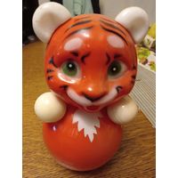 Неваляшка тигр