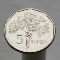 Сейшелы 5 рупий 2010