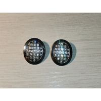 Металлические клипсы овальной формы с множеством вставок, размер 3*2.3 см.