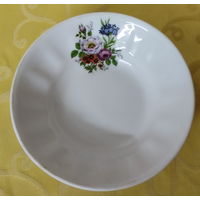 Блюдце эпохи СССР. Добрушский фарфоровый завод (Добруш), 1978-1991 гг