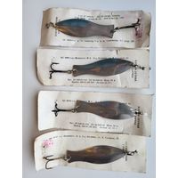 Блесна ПЛОТВИЧКА "Военохот номер 4" СССР, клеймо, на родной подложке.