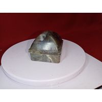 С рубля без мц. коробочка для кольца "пирамидка" 4.5х4.2х4см.