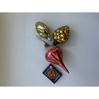 Лот елочных игрушек.