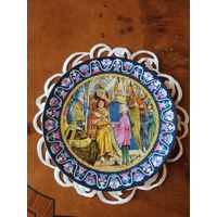 Настенная тарелка Wedgwood Легенда о короле Артуре "Коронация"