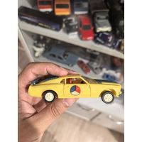 Машинка Форд