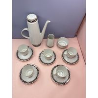 Сервиз кофейный с геометрическим декором на 5 персон (13предметов), фарфор, деколь, золочение, Freiberg Porzellan, ГДР, 1960-1970 гг